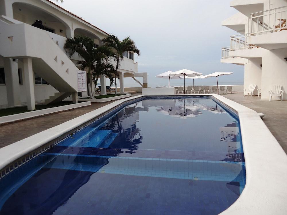 Hotel Bagasi Manzanillo Kültér fotó