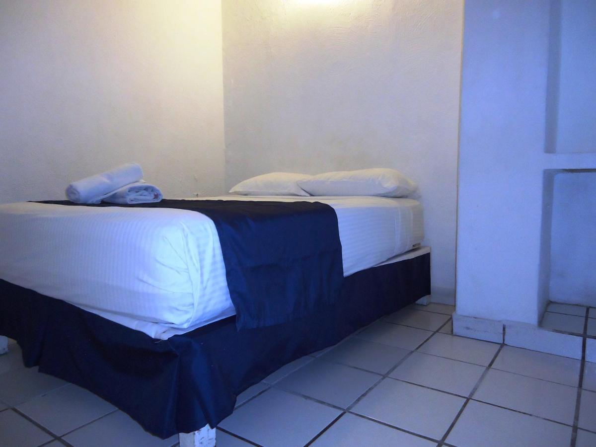 Hotel Bagasi Manzanillo Kültér fotó