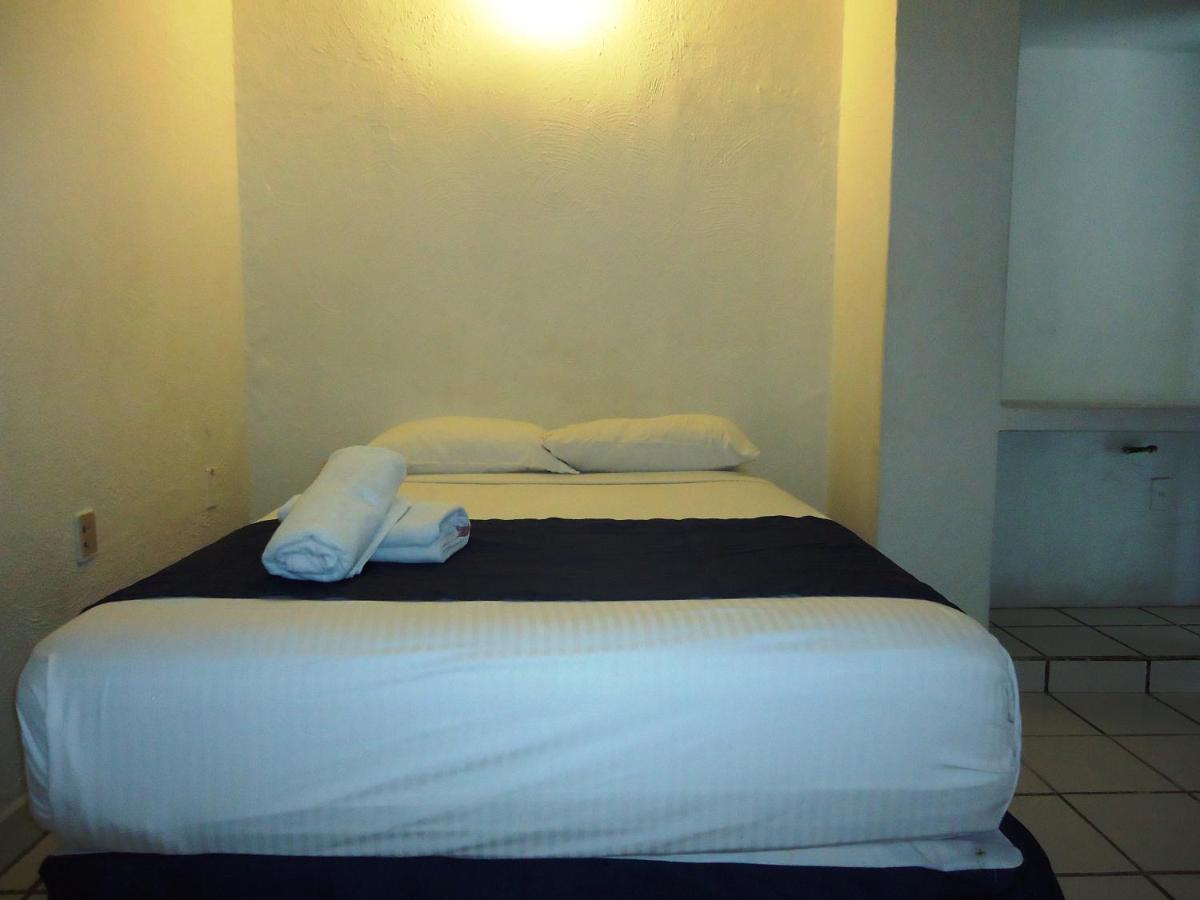 Hotel Bagasi Manzanillo Kültér fotó