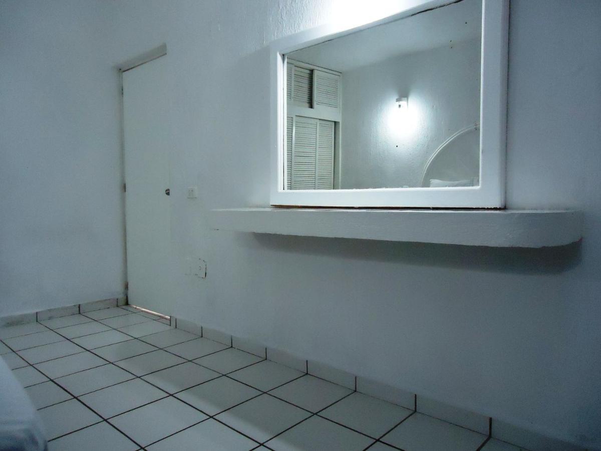 Hotel Bagasi Manzanillo Kültér fotó